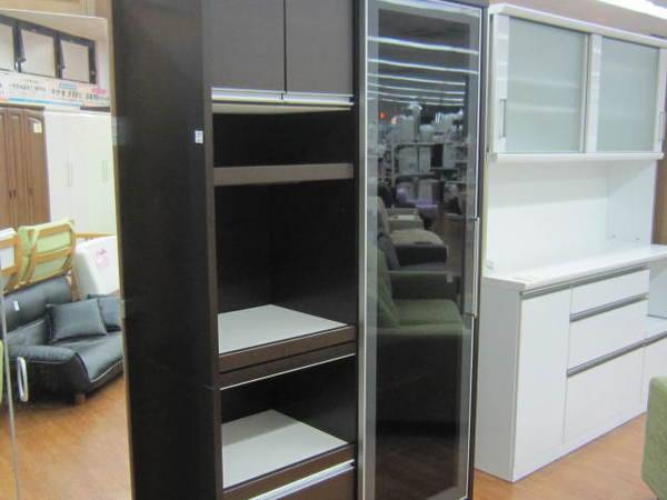 IDC大塚家具取り扱い、松田家具のレンジボードが買取入荷いたしました
