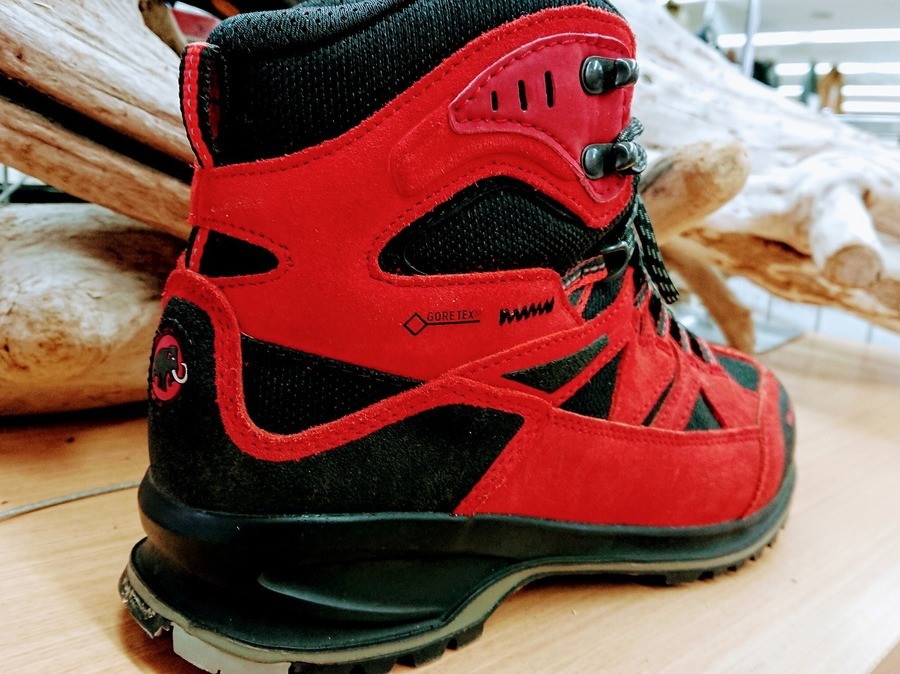 トレファク武蔵村山店】MAMMUT（マムート）トレッキングシューズ