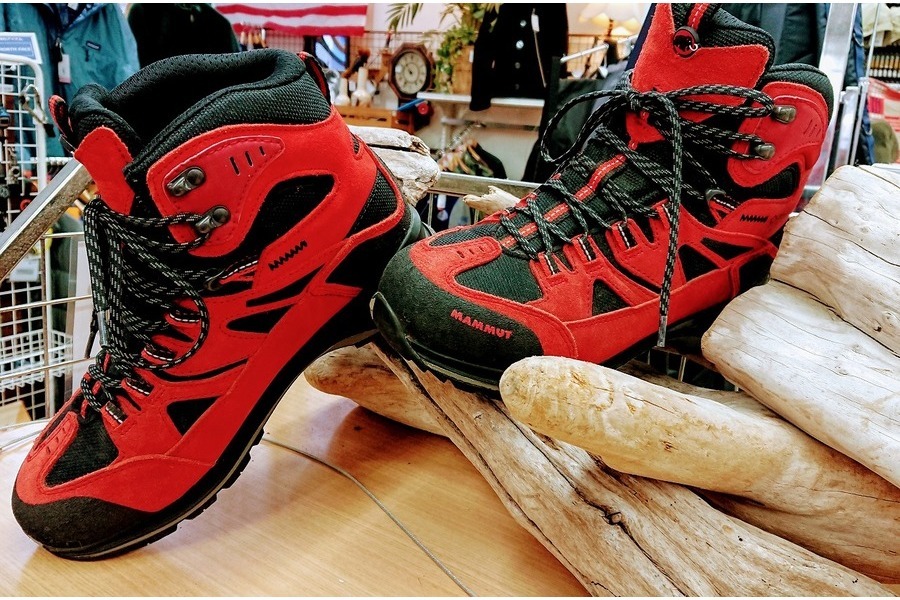 トレファク武蔵村山店】MAMMUT（マムート）トレッキングシューズ