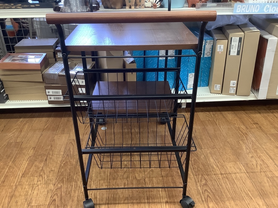 ニトリの小ぶりなキッチンワゴン入荷しました！｜2022年01月16日