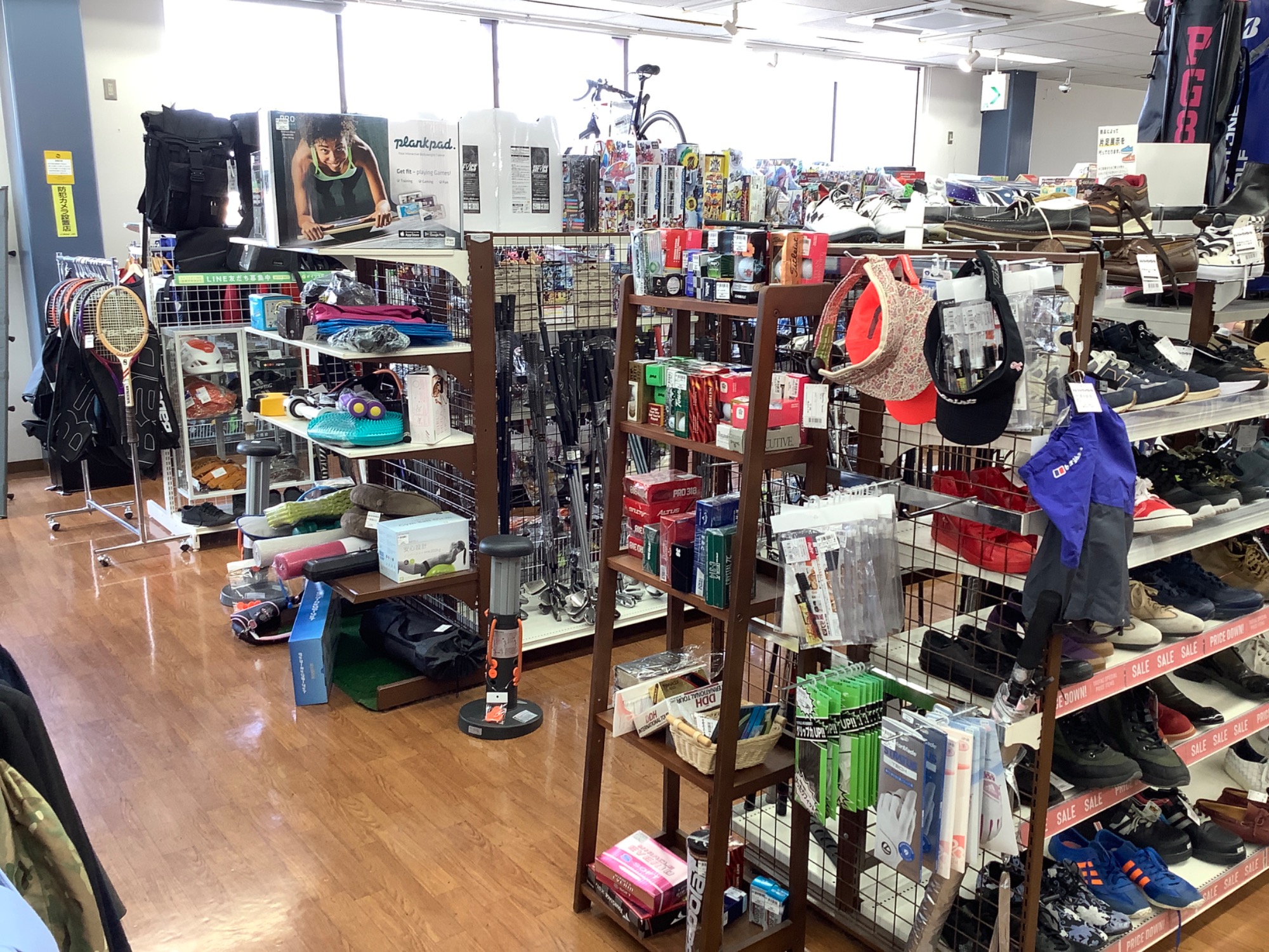 NUO FLEXBELL32よりダンベルセットの入荷です☆｜2023年04月17日