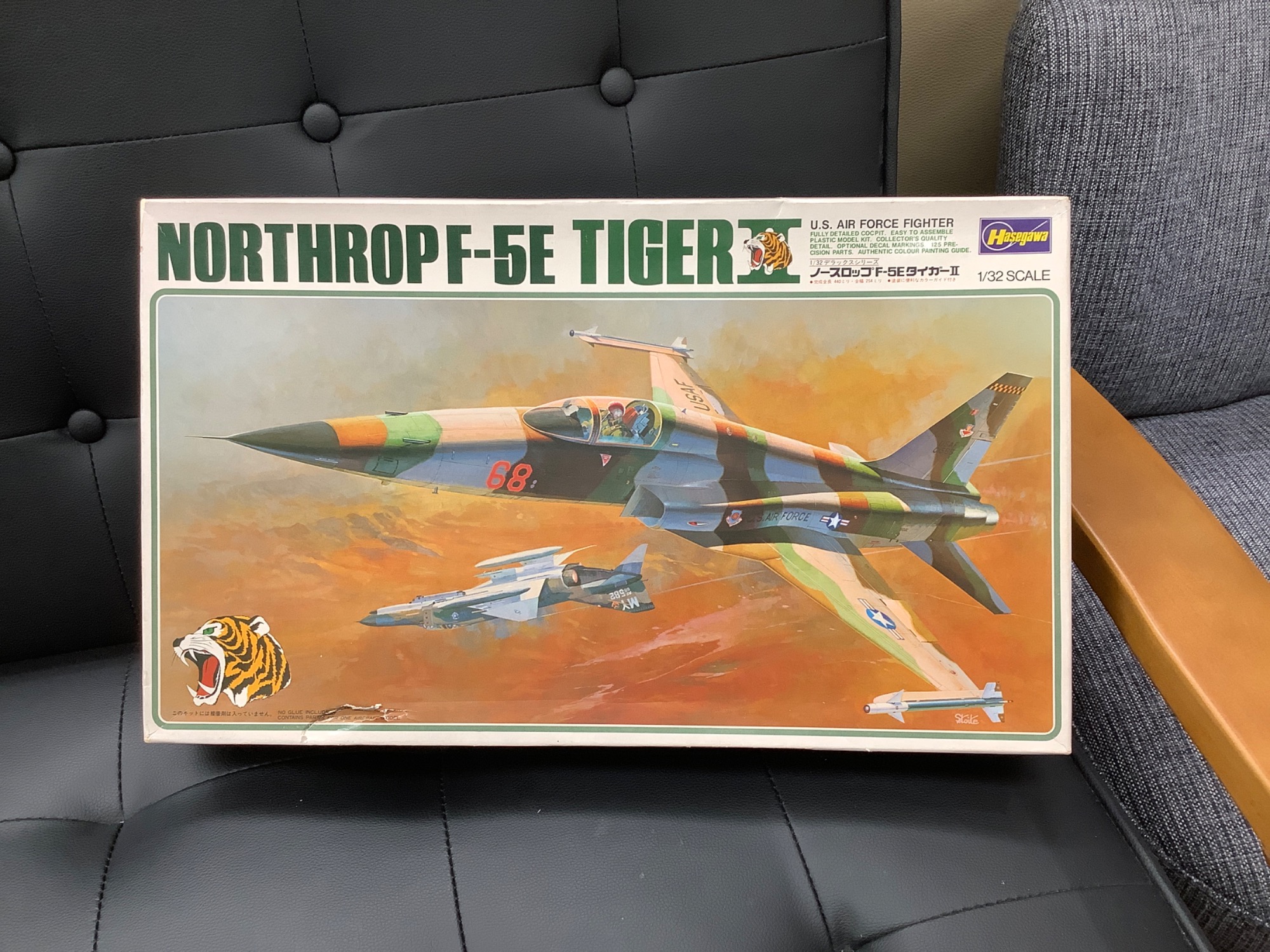 戦闘機模型F-5 タイガー