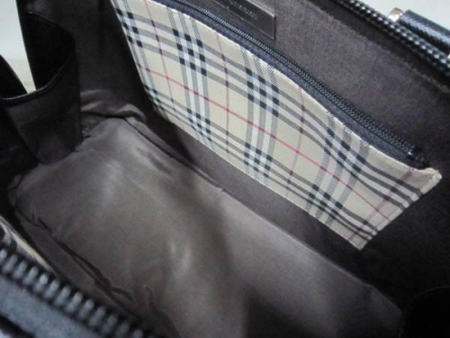 バーバリー(BURBERRY)のハンドバック