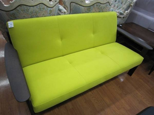 特選家具のカリモク