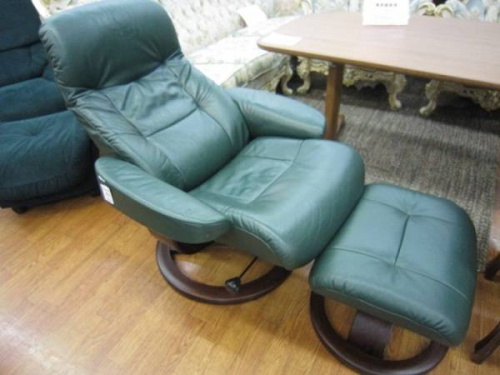 イスのリクライニングチェア