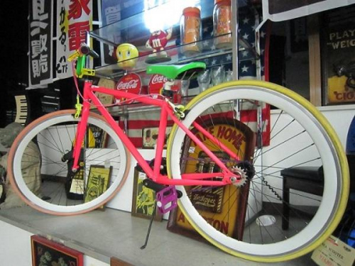 ピストバイクの自転車