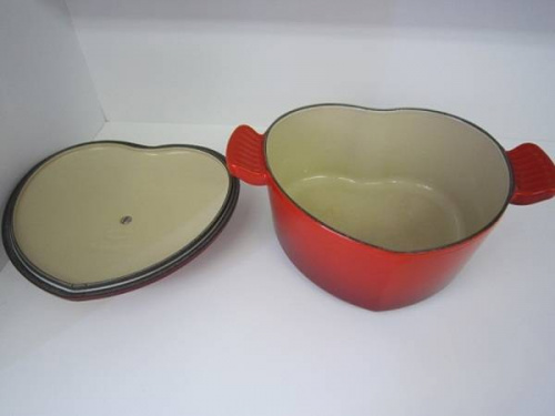 キッチン雑貨のLE CREUSET