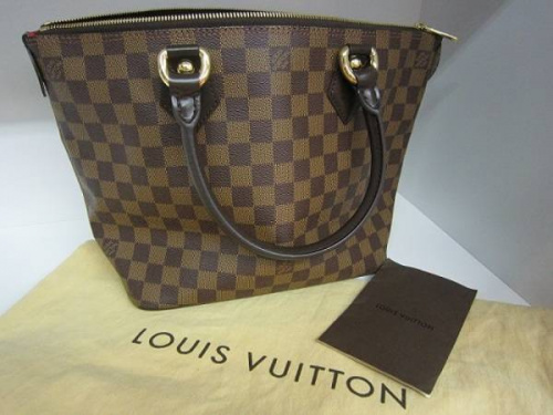 バッグのルイヴィトン（LOUIS VUITTON）