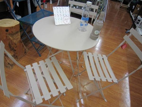 家具・インテリアのテーブル