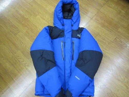 スポーツ・アウトドアのジャケット