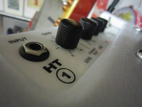 アンプのBlackstar