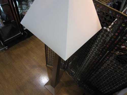 家具・インテリアのフロアスタンド