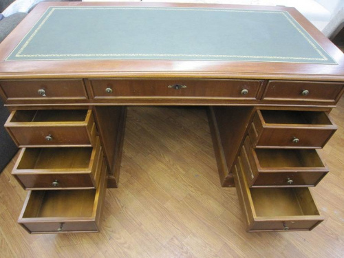 デスクの武蔵村山家具