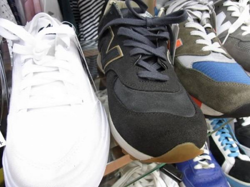 シューズのNEW　BALANCE