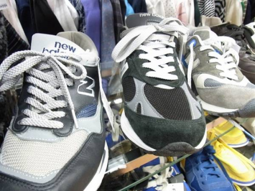 NEW　BALANCE