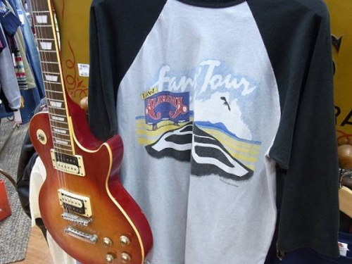 バンドTシャツのアメカジ