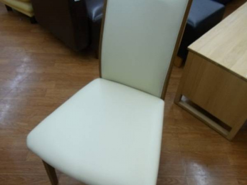 ダイニングセットの大塚家具