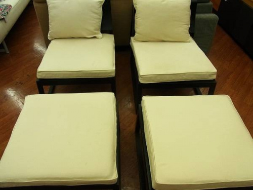 ラウンジチェアー