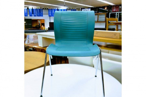 イスのFritz Hansen