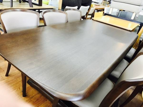 家具のダイニングセット