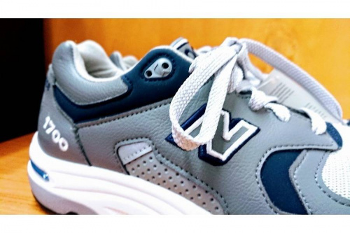 ニューバランス（new balance）