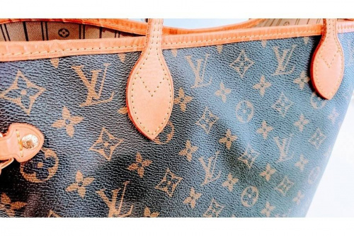 レディースファッションのルイヴィトン（LOUIS VUITTON）