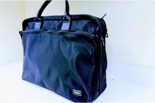 メンズファッションのビジネスアイテム