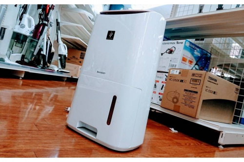 季節家電の除湿機