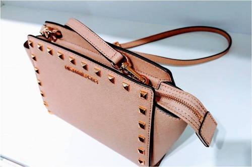 バッグ・財布のバッグ