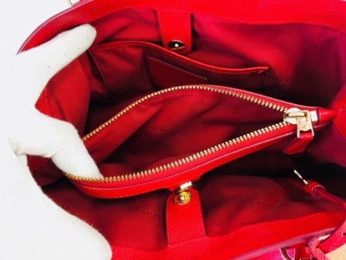 リュックの武蔵村山　昭島　福生　青梅　東大和　立川　ブランド品