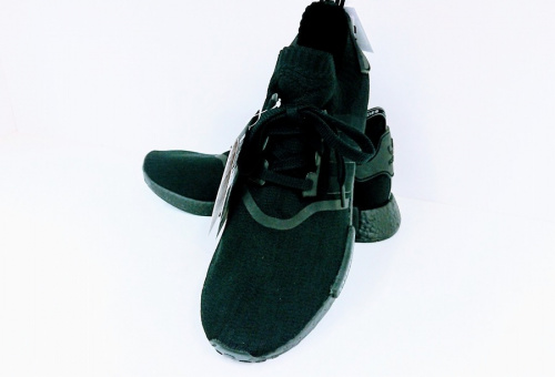 スニーカーのNMD