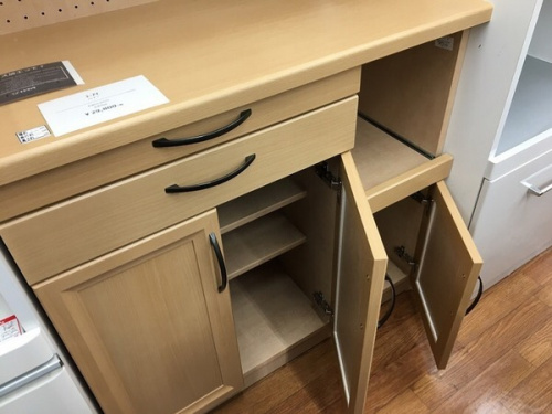 カップボード・食器棚の食器棚