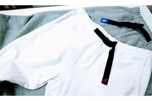 メンズファッションのパンツ