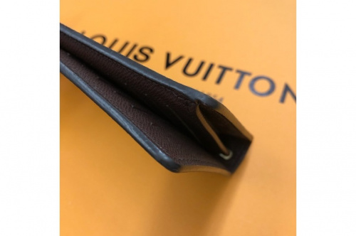 武蔵村山　ブランド品の武蔵村山　東大和市　福生　昭島　青梅 　ブランド品　買取