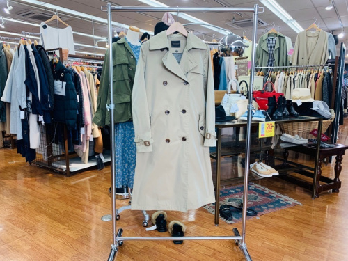 レディースファッションのコート アウター　ジャケット