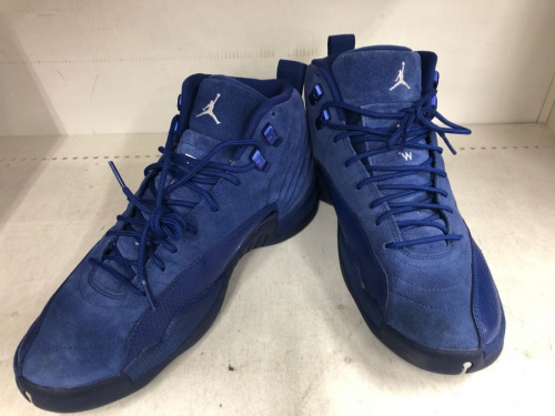 スニーカーのJORDAN