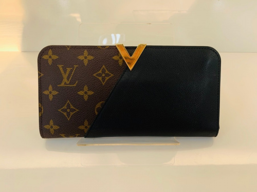LOUIS VUITTON　GUCCI　ルイヴィトン　グッチの武蔵村山　昭島　福生　青梅　東大和　立川　中古家具