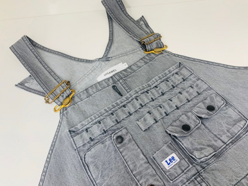 ボトムスのオーバーオール