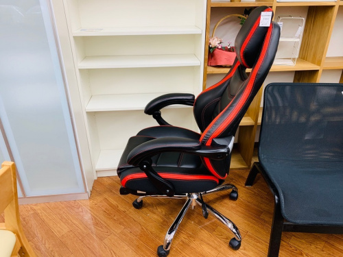 ゲーミングチェアのサンワダイレクト