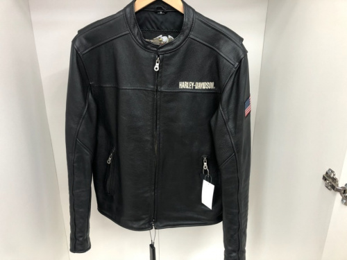 ジャケットのシングルライダースジャケット