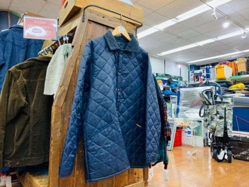 トップスのジャケット
