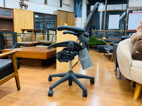 アーロンチェアの東京 武蔵村山 青梅 瑞穂 昭島 東大和 立川 東村山 西多摩 多摩地区 埼玉 入間 狭山 所沢 アウトドア アメカジ 洋服 衣料 衣類 買取 買い取り