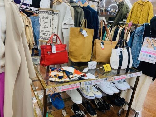 高価買取　買い取りスタート　買取スタートの武蔵村山　昭島　福生　青梅　東大和　立川　瑞穂　西多摩郡　多摩　北多摩　狭山　入間　小平　東村山　古着　春服　買取　買い取り　買取り　買取り