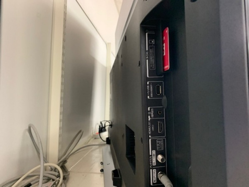 4K対応液晶テレビのSHARP