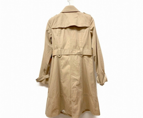 コートのトレンチコート