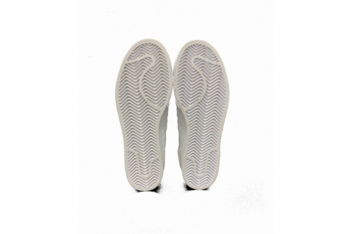 adidas originalsのスーパースター