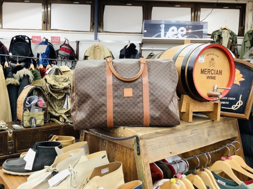 ジャケットのTHE NORTH FACE