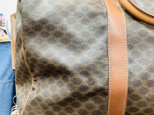 CELINE セリーヌの東京　武蔵村山　青梅　瑞穂　昭島　東大和　立川　東村山　西多摩　多摩地区　埼玉　入間　狭山　所沢　アウトドア　アメカジ　洋服　衣料　衣類　買取　買い取り