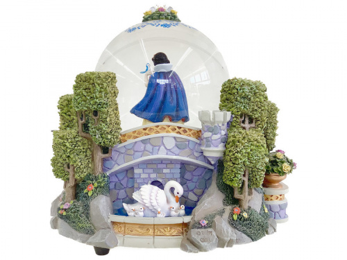 インテリア小物のスノードーム