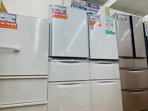 キッチン家電の冷蔵庫